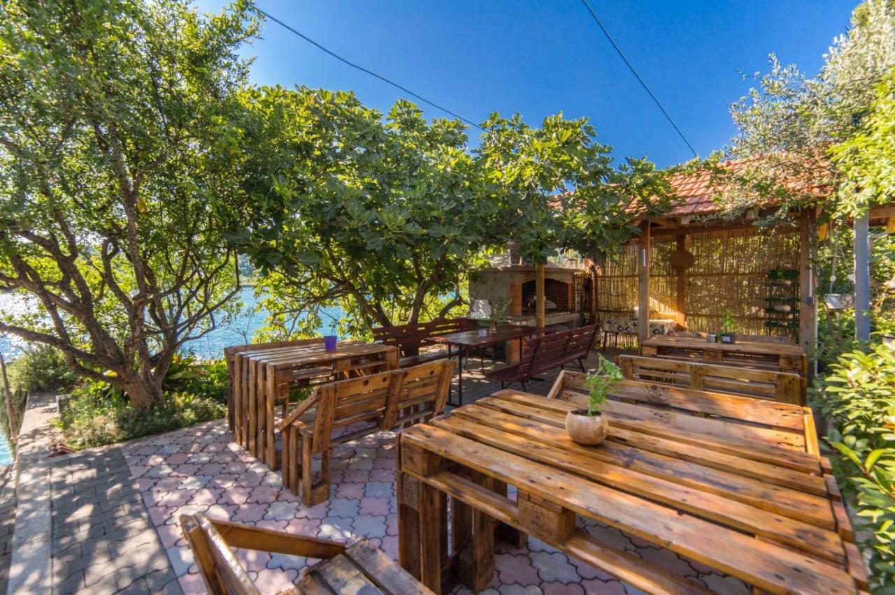 Apartments Barbir Плоче Екстер'єр фото